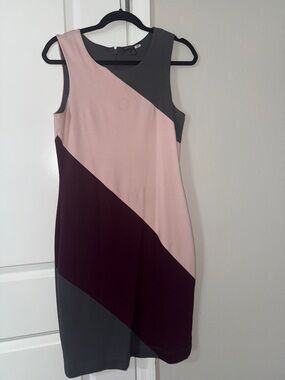 Banana Republic Sleeveless Colorblock Midi Dress in Blush, Charcoal & Wine